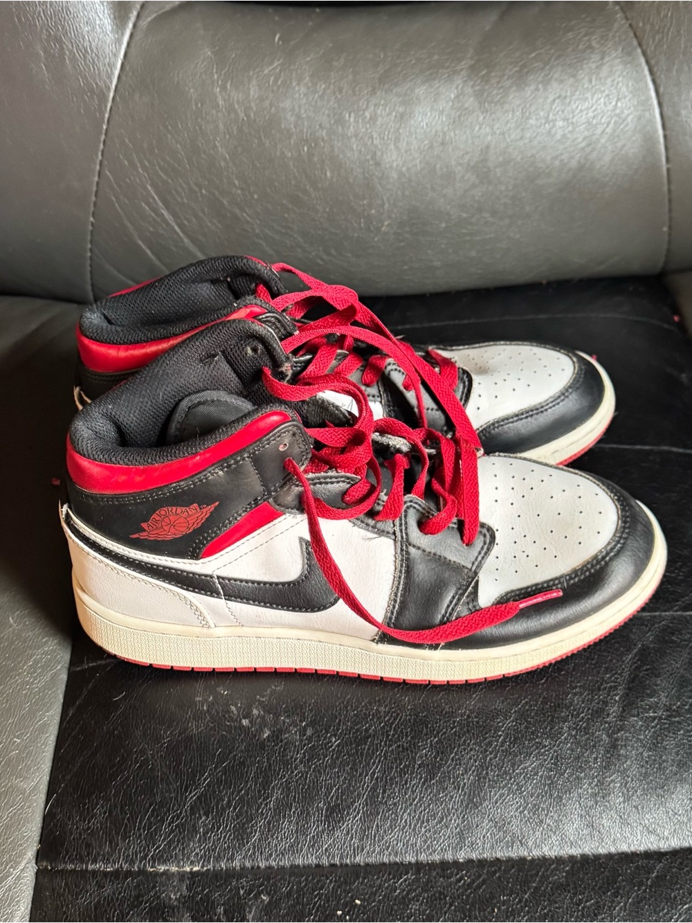 Nike Air Jordan 1 Mid Gym Red Black Toe Sneakers